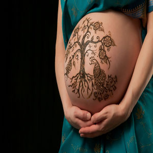 عوارض تاتو در زمان بارداری